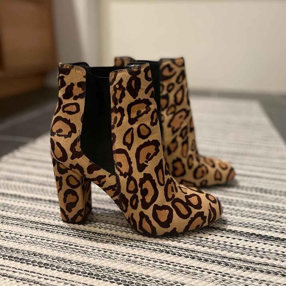 EUC Sam Edelman Leopard Print Ankle Boots